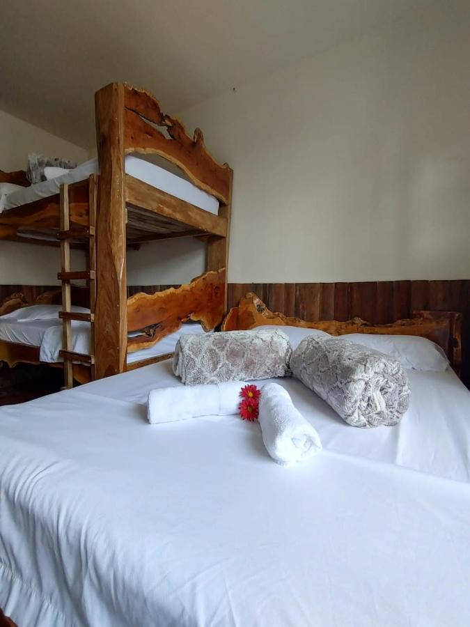 Hotel Hostal Casa Madrigal Filandia Esterno foto
