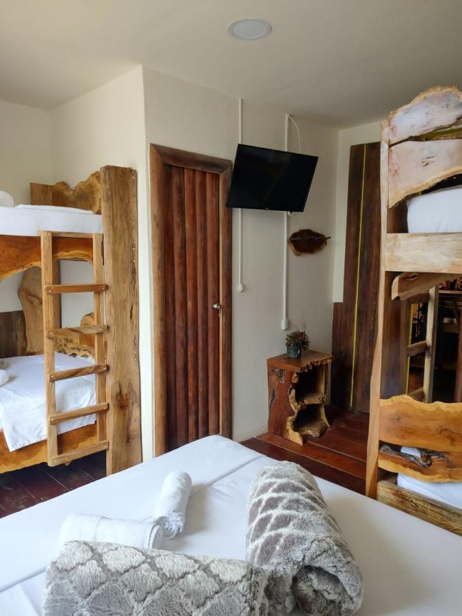 Hotel Hostal Casa Madrigal Filandia Esterno foto