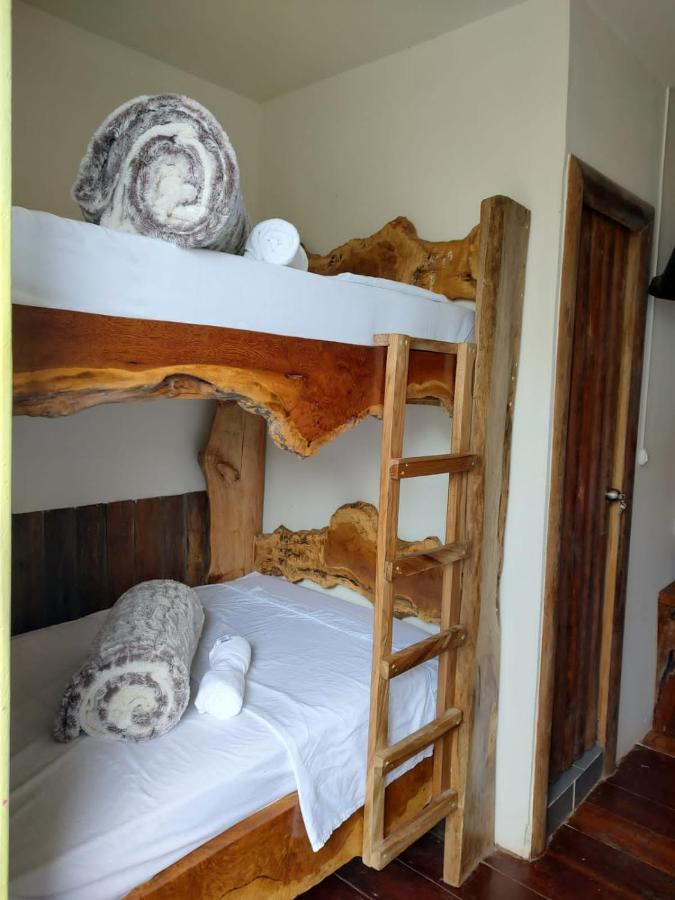 Hotel Hostal Casa Madrigal Filandia Esterno foto