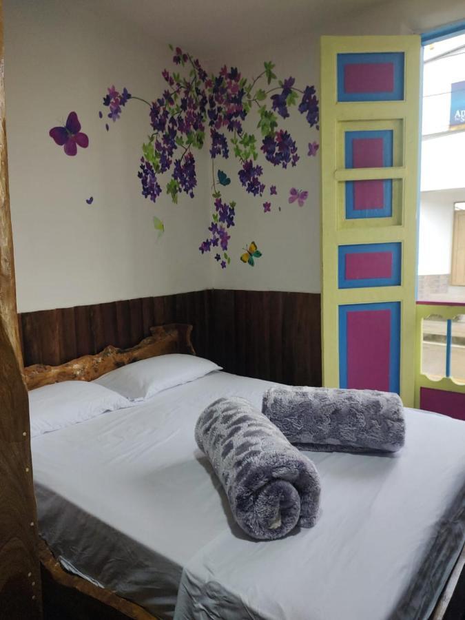 Hotel Hostal Casa Madrigal Filandia Esterno foto