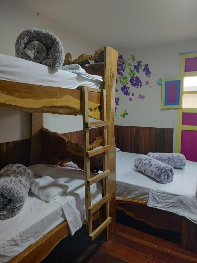 Hotel Hostal Casa Madrigal Filandia Esterno foto