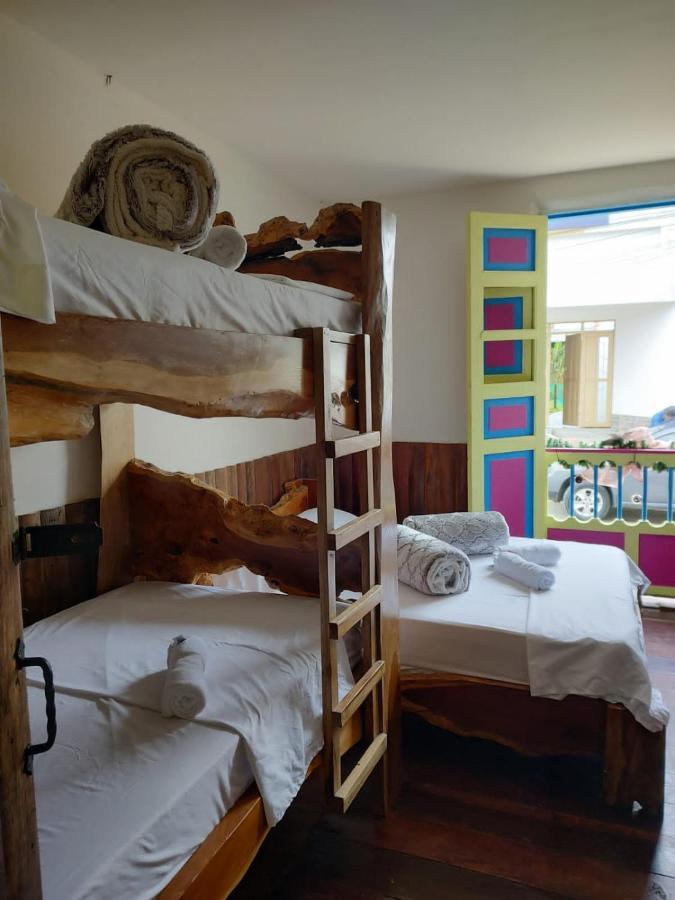 Hotel Hostal Casa Madrigal Filandia Esterno foto